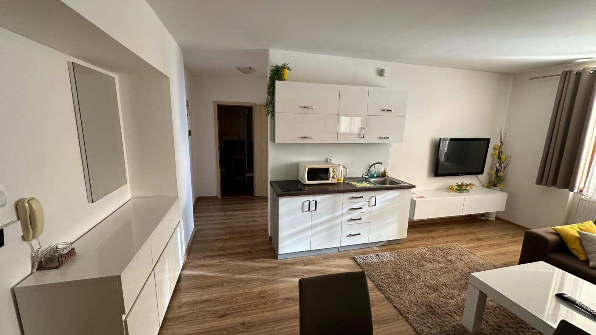 2 Room Apartment With Balcony 255, Apartmany Liptov Liptovský Mikuláš Extérieur photo